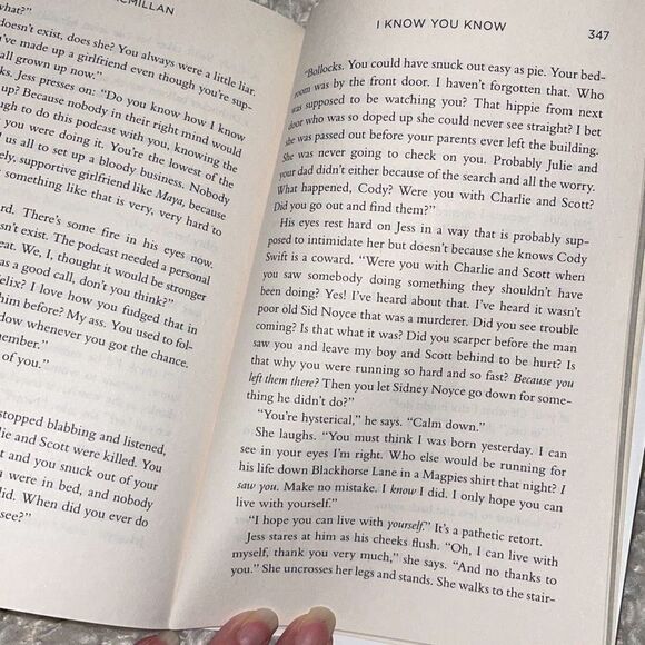 Gilly Macmillan I Know You Know NY Times Best Selling Paperback Novel Book - Picture 4 of 4